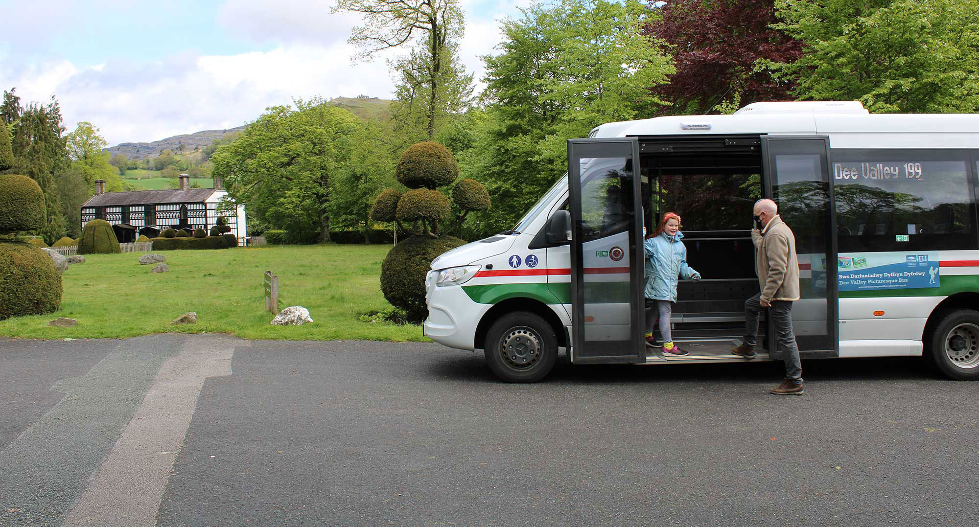 The Picturesque Bus in Plas Newydd Llangollen