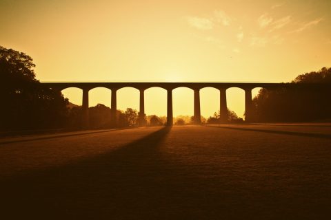 Dyfrbont Pontcysyllte a’r Gamlas