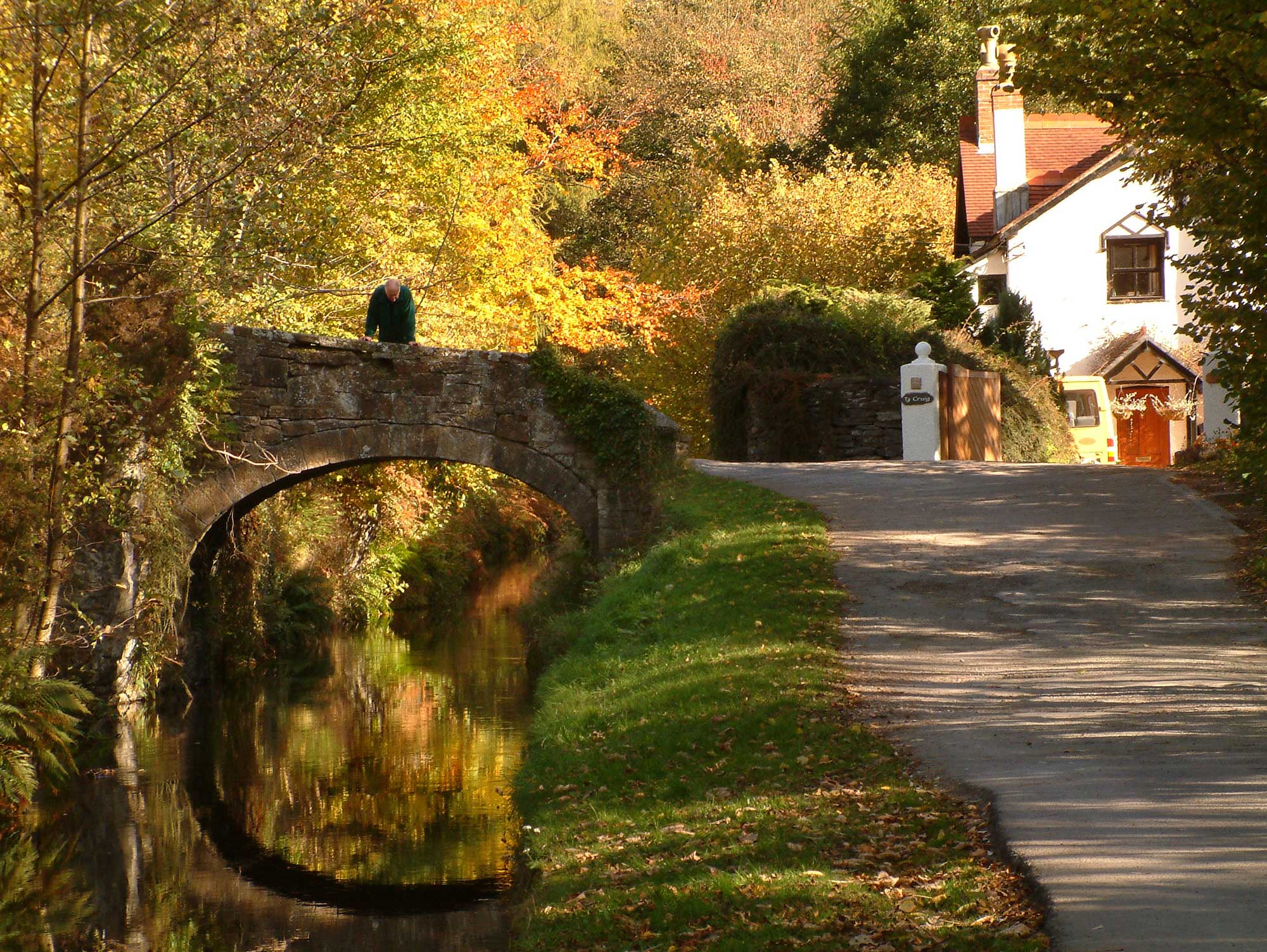 *bridge on llangollen canal