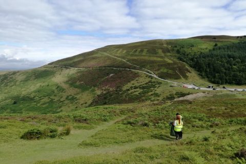 Dewch yn Geidwad Gwirfoddol