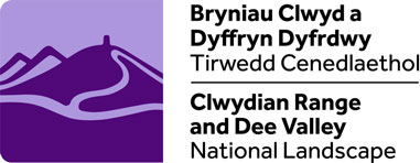 Bryniau Clwyd a Dyffryn Dyfrdwy Tirwedd Cenedlaethol | Clwydian Rangę and Dee Valley National Landscape