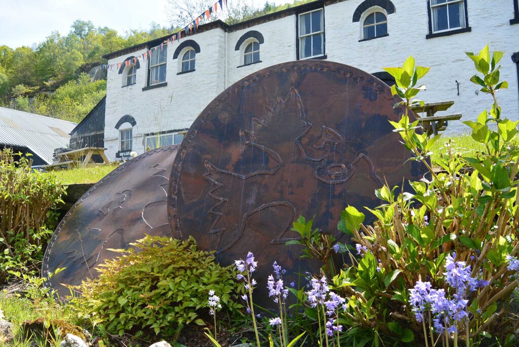 Darnau Arian Drewyn / Drewyn’s Coins