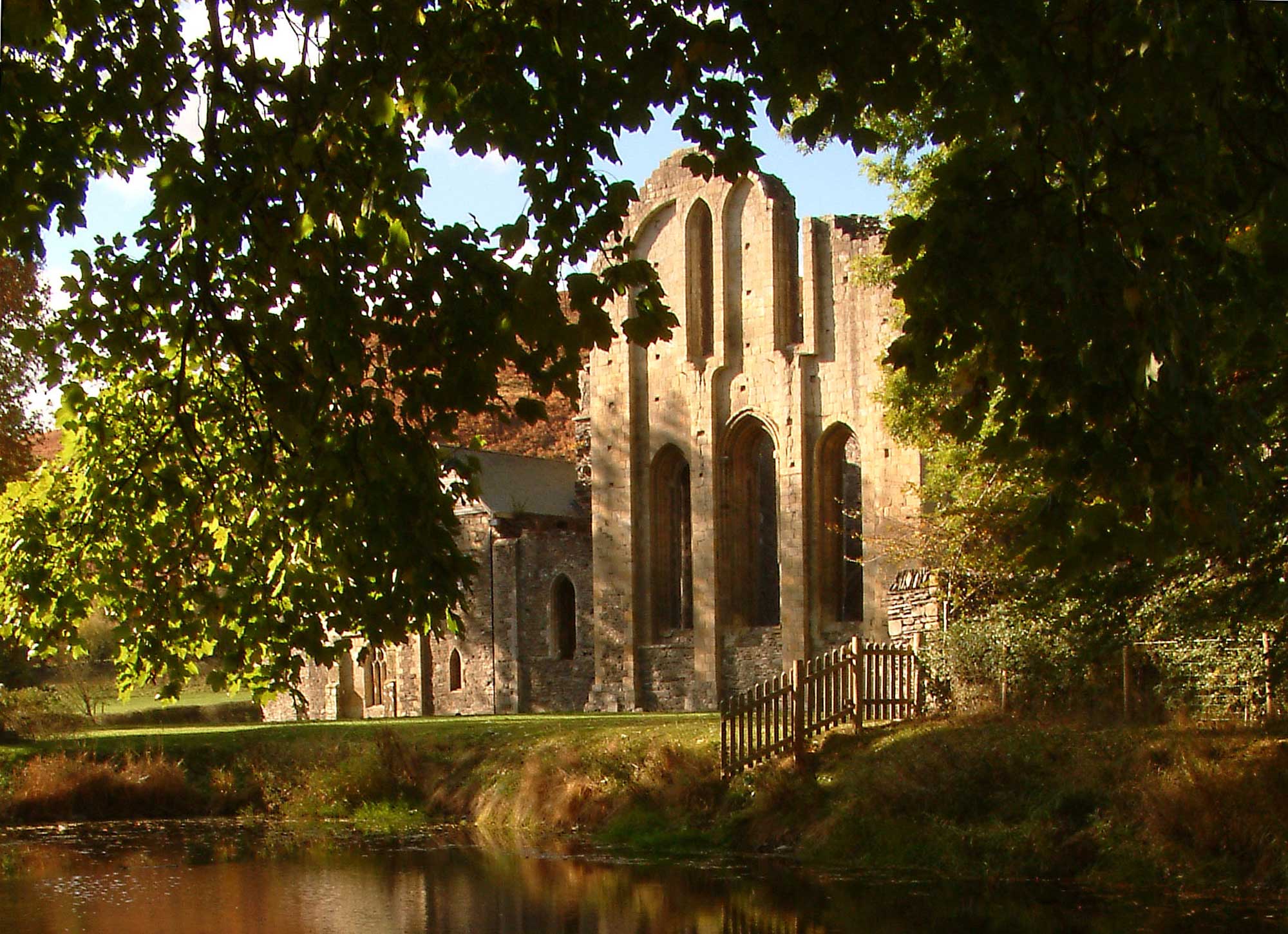 Valle Crucis Abbey